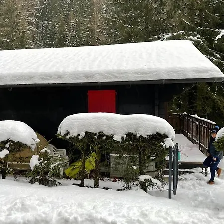 Charmant Chalet Immerge Dans La Nature